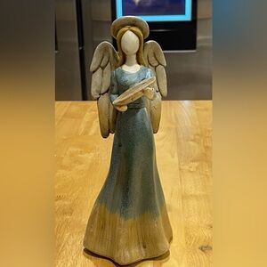 Angel of the Season figurine w/Box